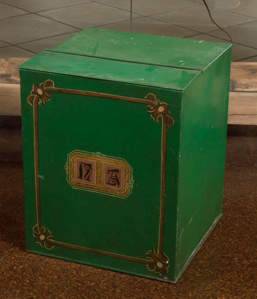 Large Scale Green Tin Bin, English circa 1880 Garden Court Antiques