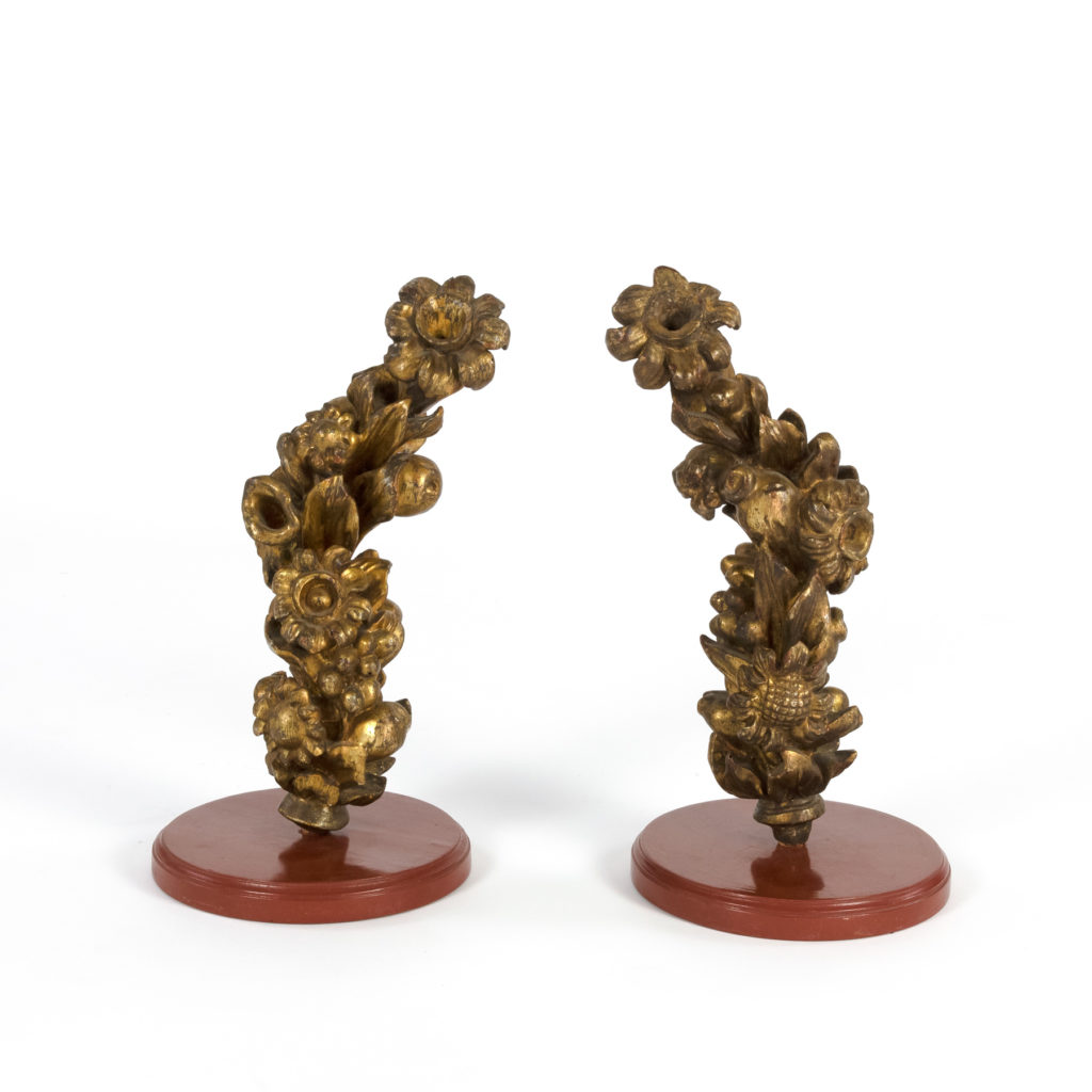 Pair of 18th Century Italian Giltwood Architectural Decorative Carvings ...