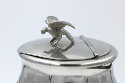Scottish Rams Horn Snuff Mull With Pewter Silver Plated Mounts And An Eagle In Flight Final; Scottish, Circa 1880 – 1900.