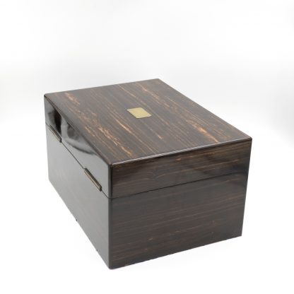 A Solid Coromandel Dressing Box Of Timeless Elegance, English 1830-1850.