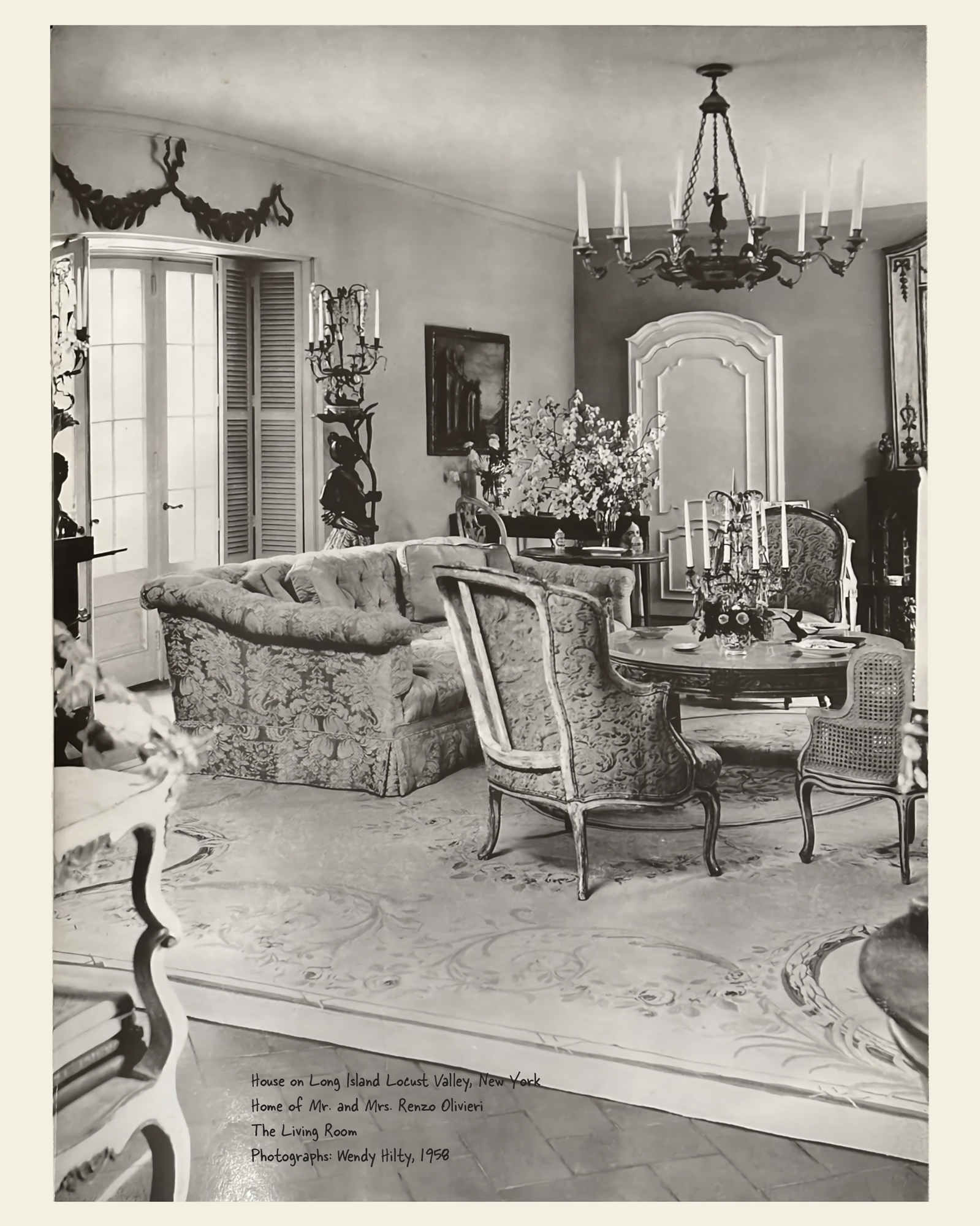 1958 : House on Long Island Locust Valley, New York Home of Mr. And Mrs. Renzo Olivieri The Living Room