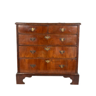 George II walnut chest of drawers, English circa 1720