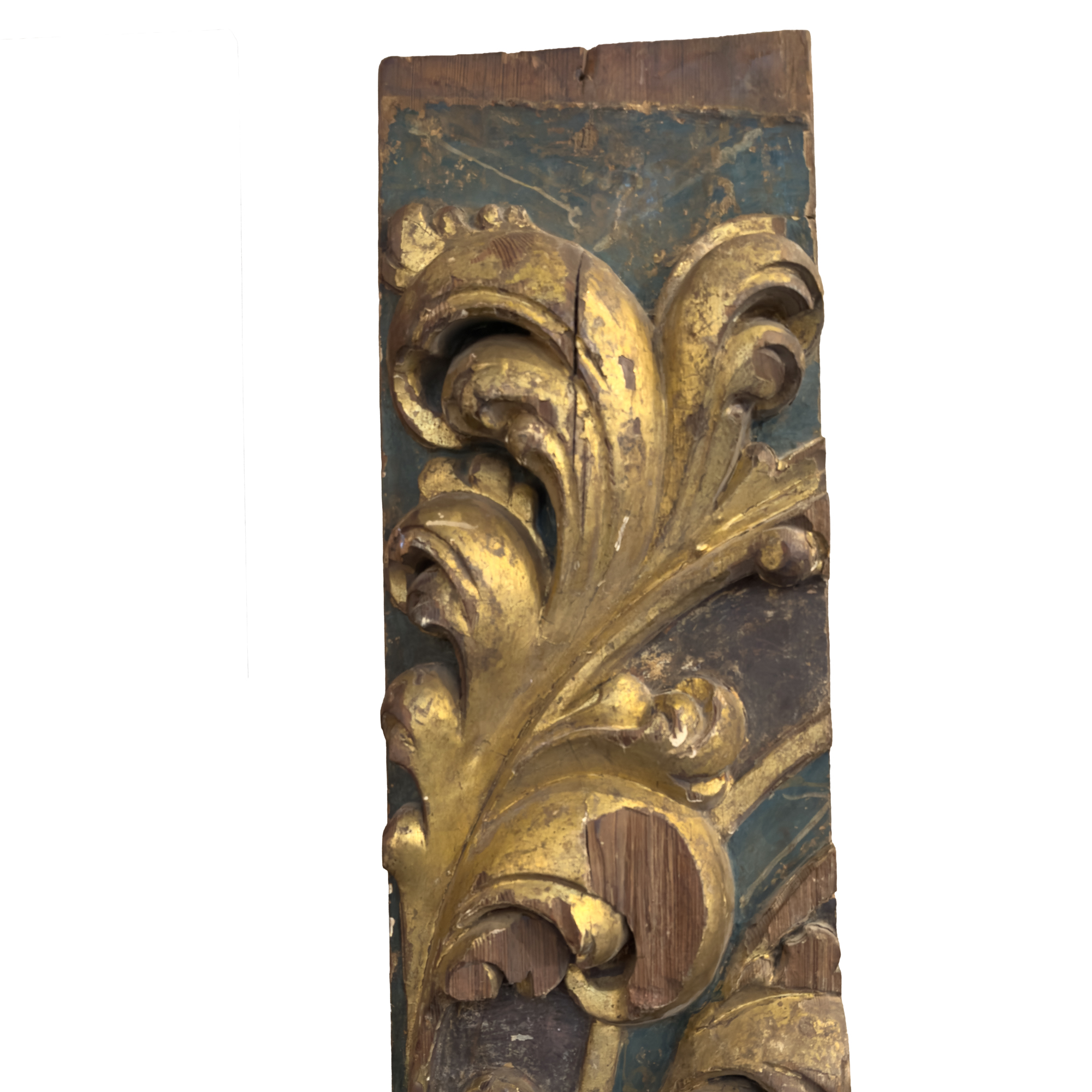 Upper detail of Spanish Baroque gilt wood architectural element with carved acanthus foliage, circa 1790